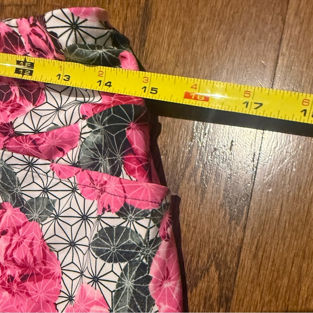 TAIL Women's Abby Garden Printed Pull-On Skort Small - Picture 9 of 10